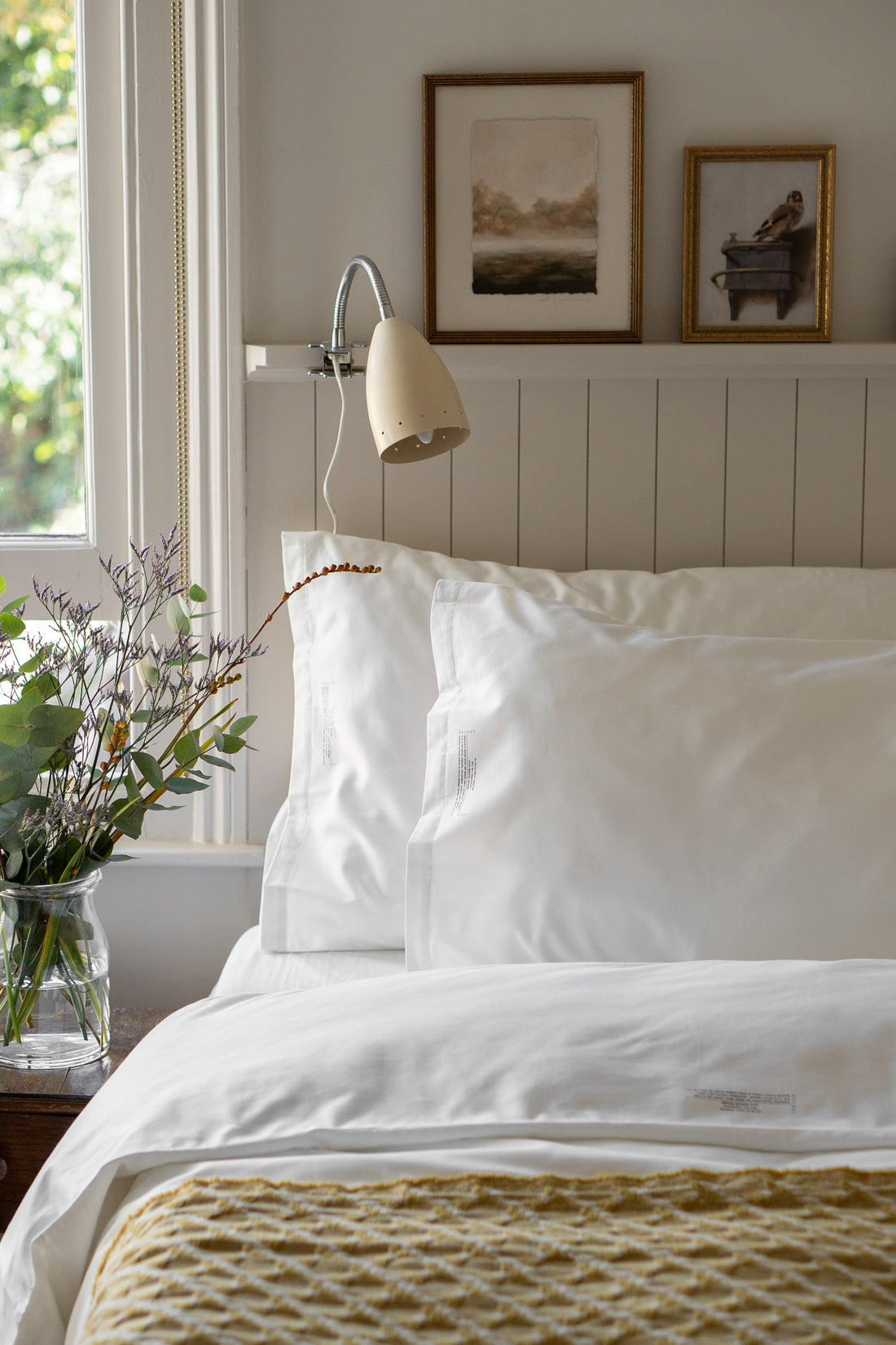 The Difference Between a Duvet and a Duvet Cover