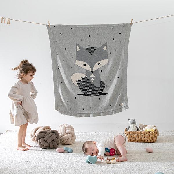 baby-organic-cotton-blanket-foxy-light-grey