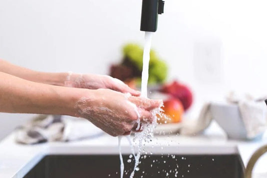 How to Keep your Home Clean Without Using Toxic Chemicals