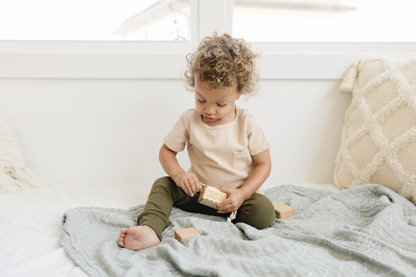 Desert Sage Muslin Quilt - Nature's Crib