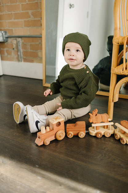 Green Mebie Baby Beanie - Nature's Crib