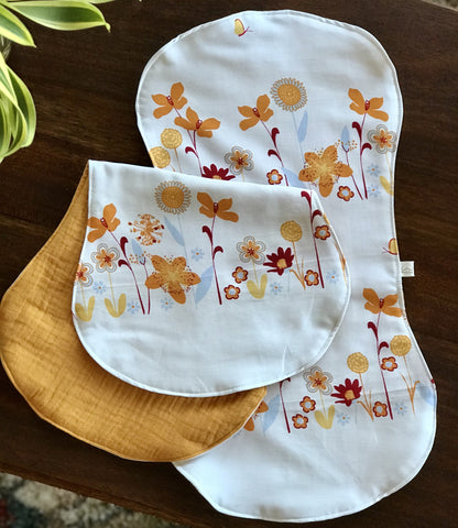 Wendy Anne,Baby Bib, 2 Burp Cloth and Teether Gift Set - 10 Flowers by Harmony Arts Organic Cotton