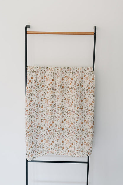 Meadow Floral Muslin Quilt - Nature's Crib