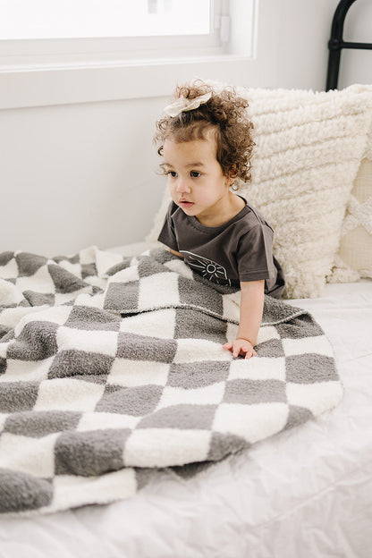 Mebie Baby,Charcoal Checkered Plush Blanket