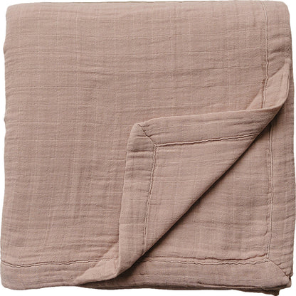 Dusty Rose Muslin Quilt - Nature's Crib