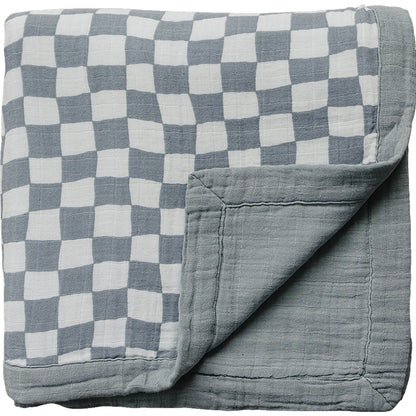 Dusty Blue Wavy Checkered Muslin Quilt - Nature's Crib