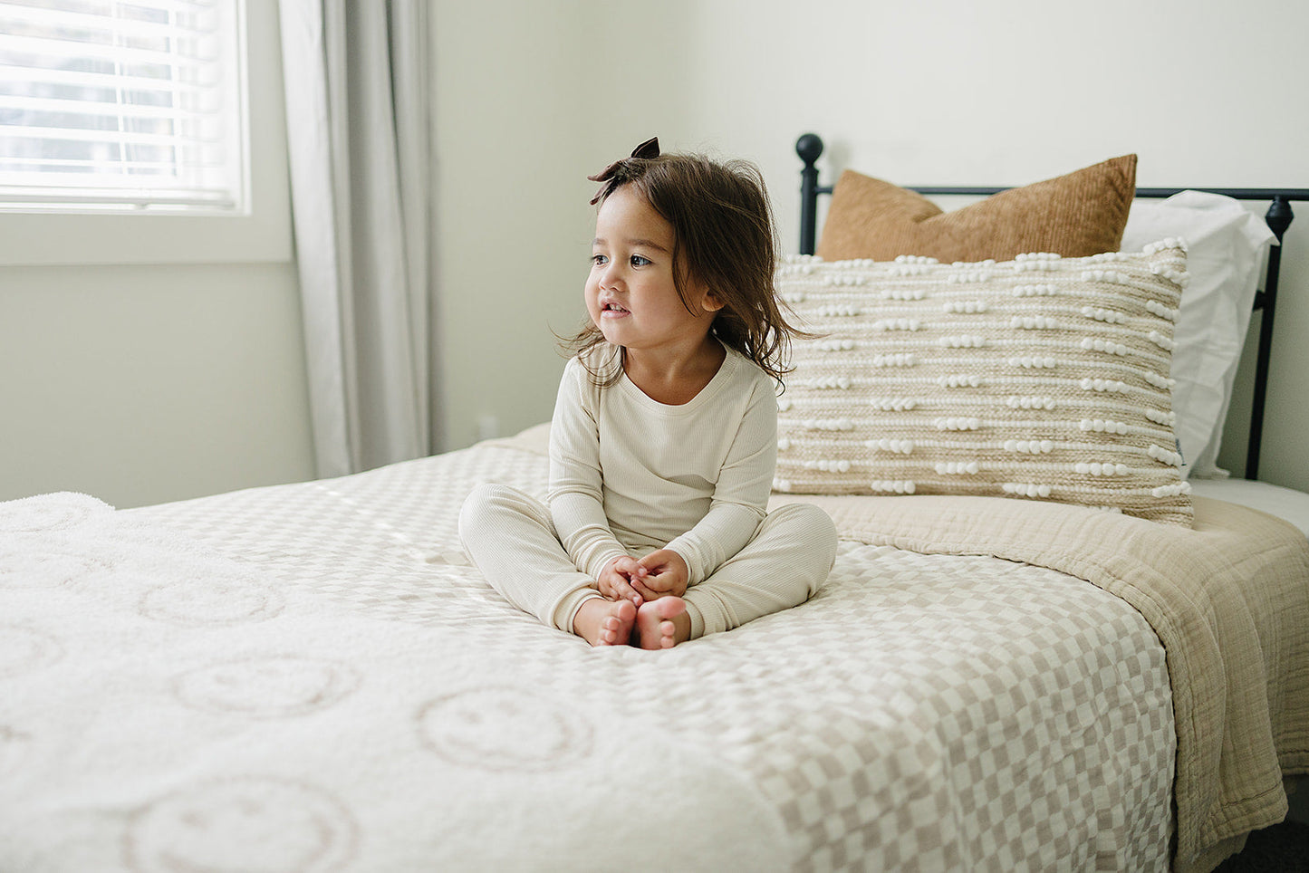 Taupe Checkered Twin Muslin Quilt - Nature's Crib