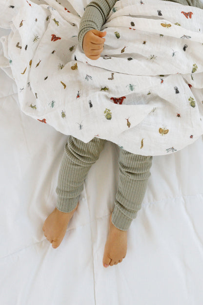 Cutie Crawlies Swaddle