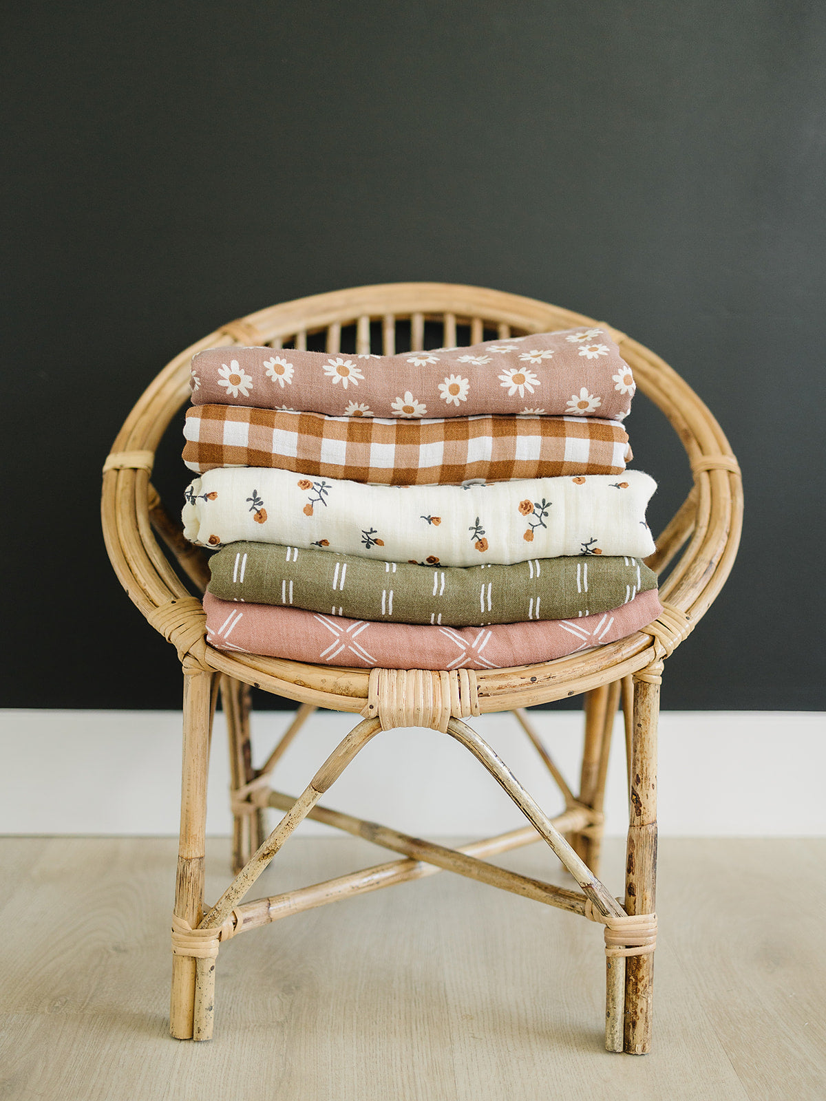 Just Peachy Muslin Quilt - Nature's Crib