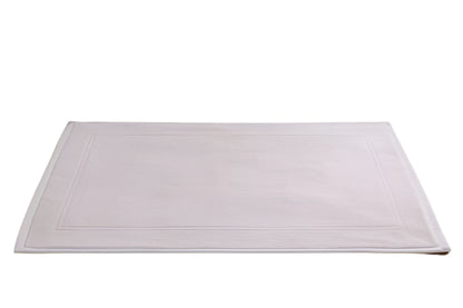 sleep-and-beyond-organic-cotton-bath-mat-lifestyle-03-600x400